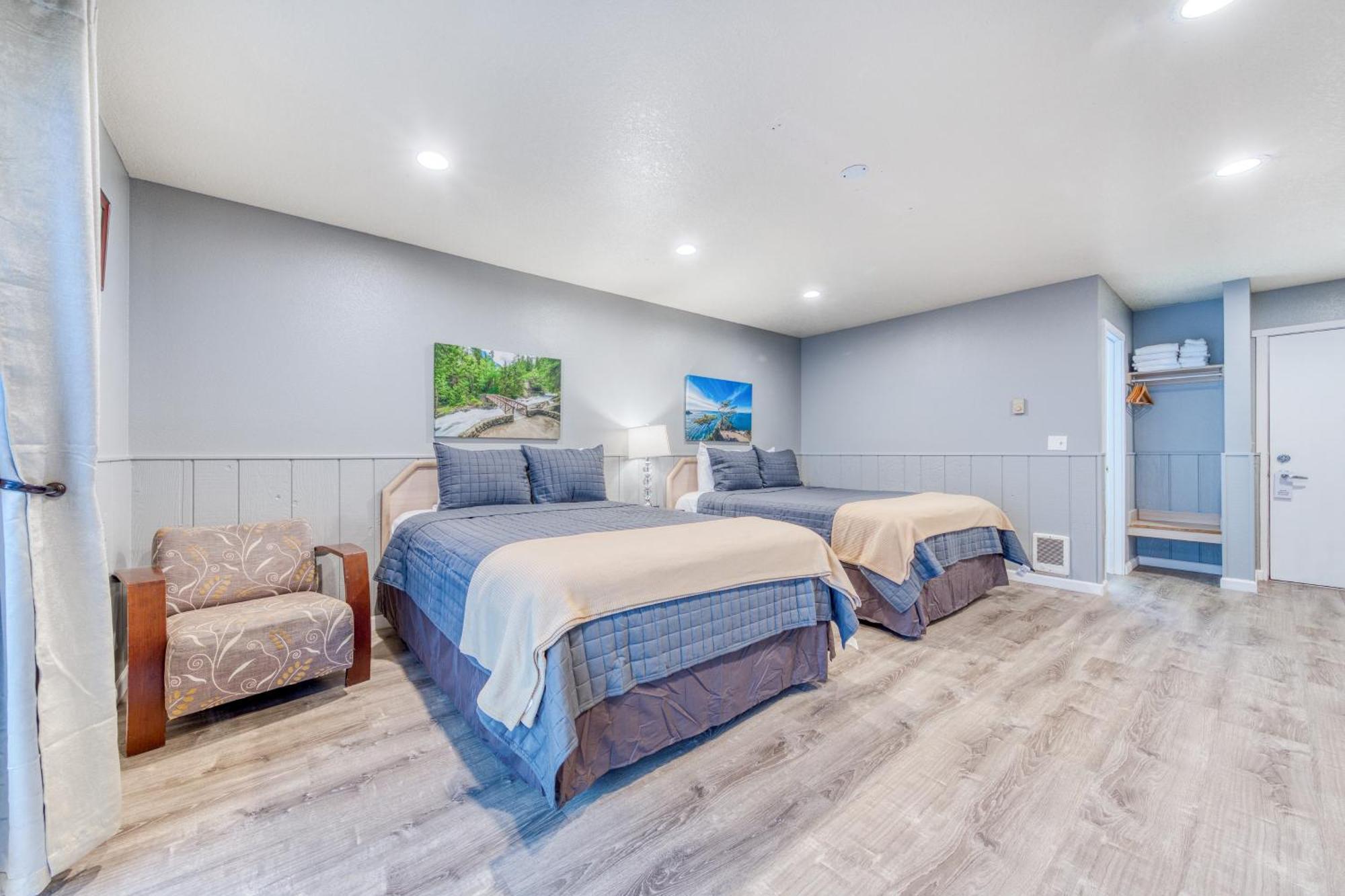 Sea Treasures Inn Rockaway Beach Room photo