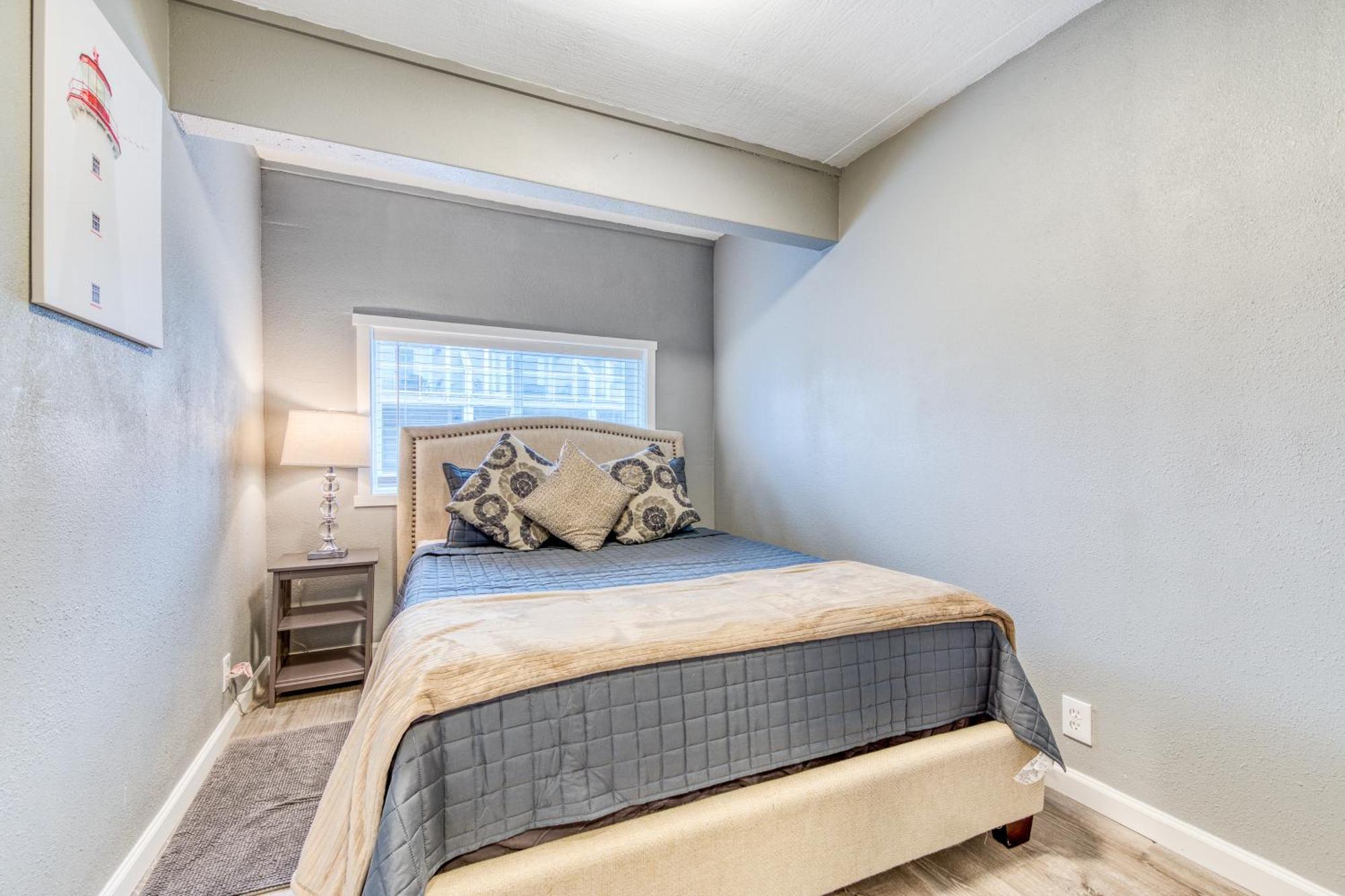 Sea Treasures Inn Rockaway Beach Room photo